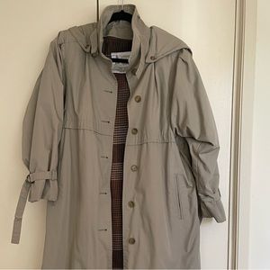 Vintage London Fog trench made in US